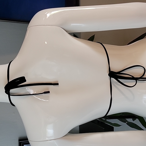 Matte black string top - Picture 3 of 4